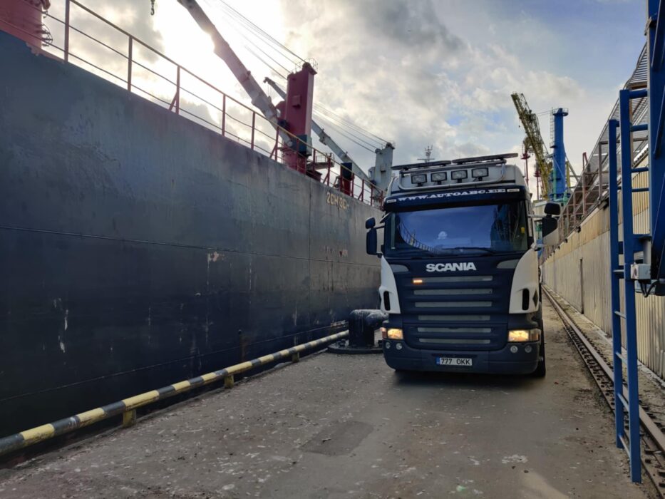 Puksiirabi, K&auml;ivitusabi, Remondiabi -Tallinnas ja &uuml;le Eesti